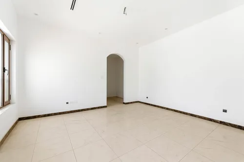 5 Bedrooms Villa in Al Quoz 1 Villas