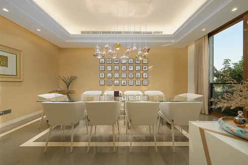 5 Bedrooms Villa in Wildflower