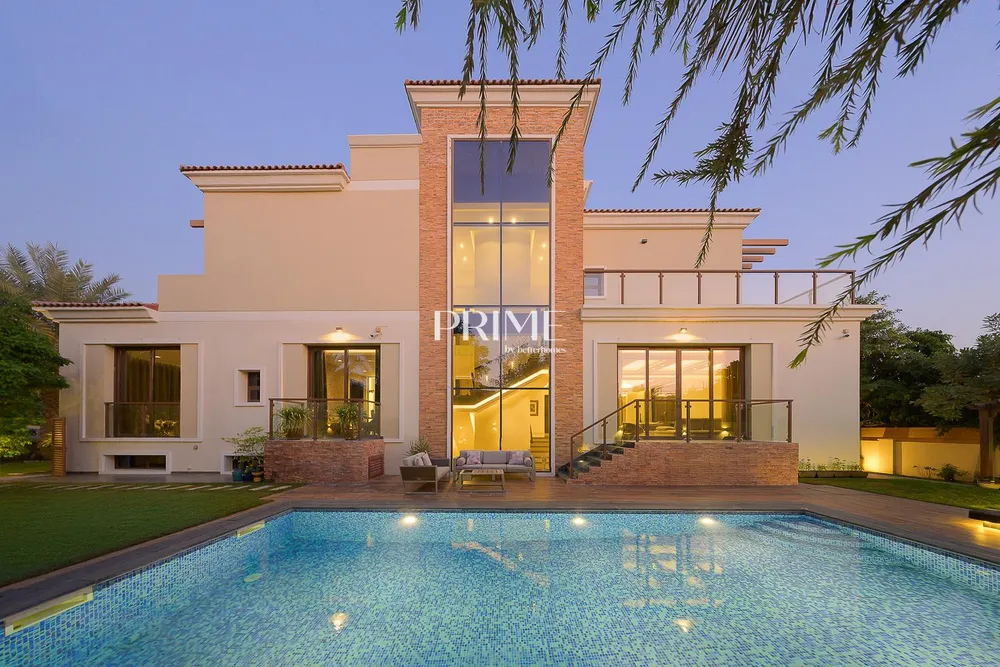 5 Bedrooms Villa in Wildflower