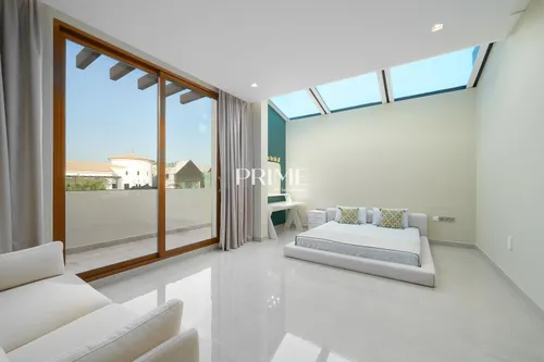 5 Bedrooms Villa in Wildflower