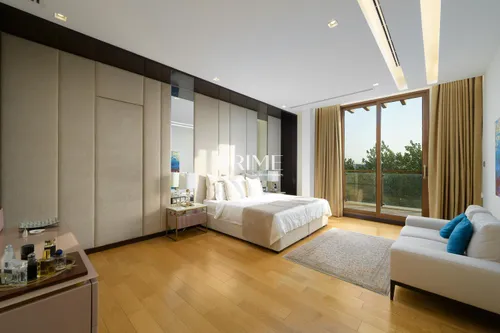 5 Bedrooms Villa in Wildflower