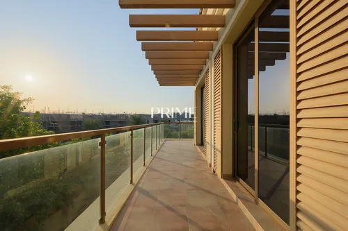 5 Bedrooms Villa in Wildflower