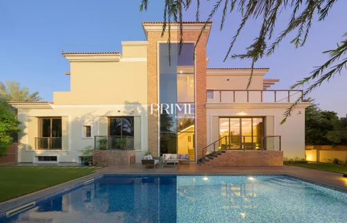 5 Bedrooms Villa in Wildflower