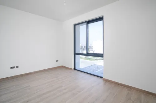 3 Bedrooms Townhouse in Noya 1