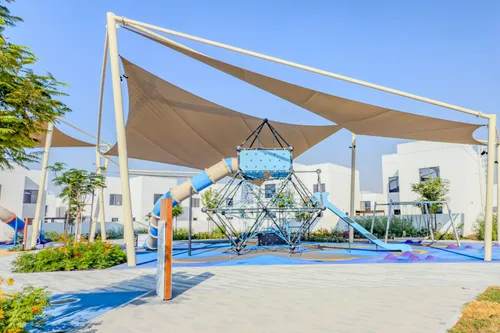 3 Bedrooms Townhouse in Noya 1