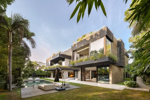 5 Bedrooms Villa in The Collection