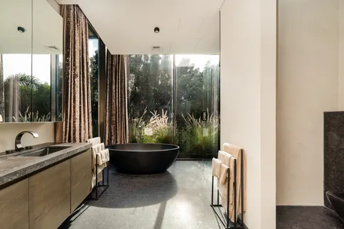 5 Bedrooms Villa in The Collection