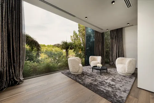 5 Bedrooms Villa in The Collection