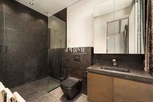 5 Bedrooms Villa in The Collection