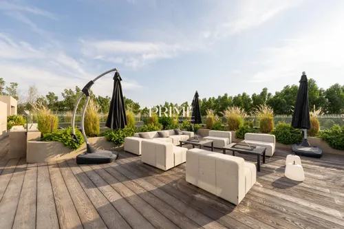 5 Bedrooms Villa in The Collection