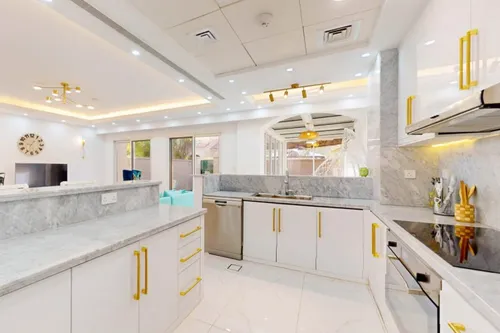 3 Bedrooms Villa in Bella Casa