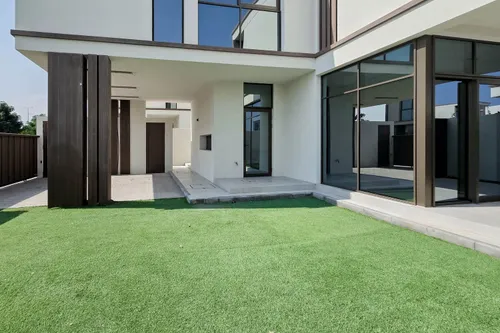 3 Bedrooms Townhouse in Nad Al Dhabi