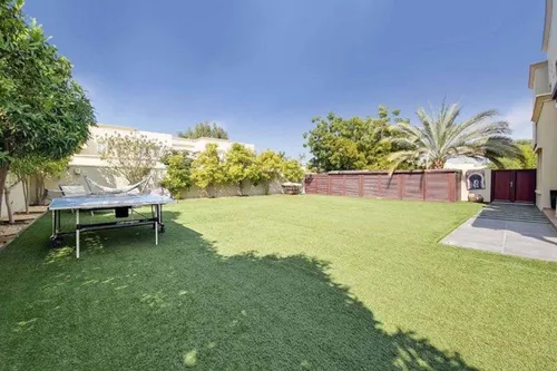 6 Bedrooms Villa in Springs 15
