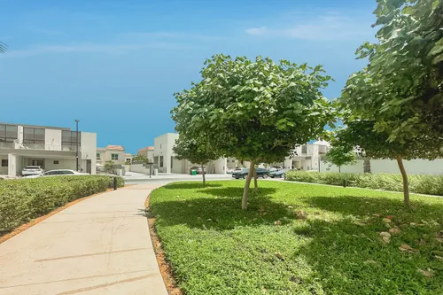 4 Bedrooms Townhouse in Senses at the Fields