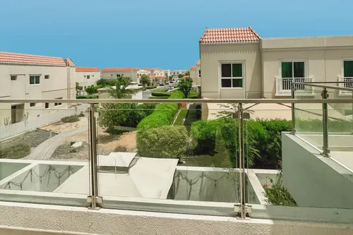 4 Bedrooms Townhouse in Senses at the Fields