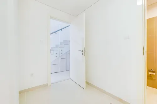 2 Bedrooms Duplex in Golf Promenade 5A