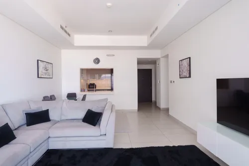 3 Bedrooms Apartment in Lamar Residences