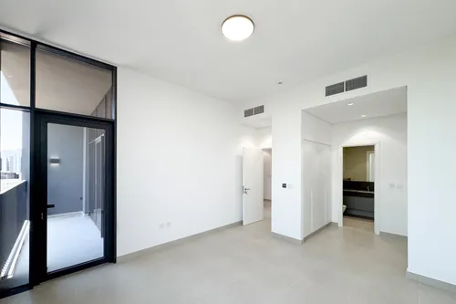 4 Bedrooms Villa in Sendian