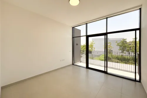 4 Bedrooms Villa in Sendian