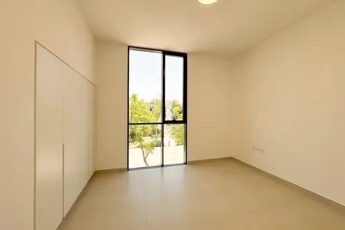 4 Bedrooms Villa in Sendian