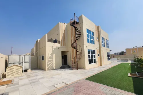 4 Bedrooms Villa in Barashi