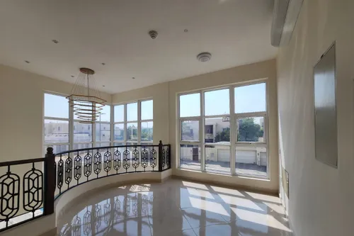 4 Bedrooms Villa in Barashi