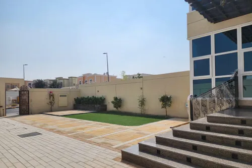 4 Bedrooms Villa in Barashi