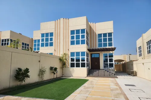 4 Bedrooms Villa in Barashi