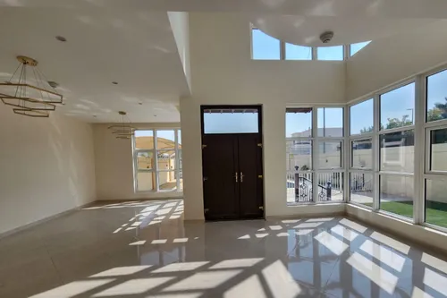 4 Bedrooms Villa in Barashi