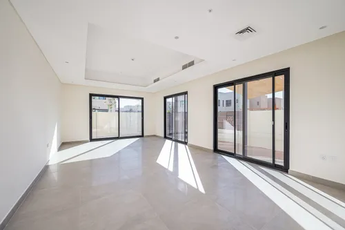 4 Bedrooms Townhouse in Sharjah Sustainable City