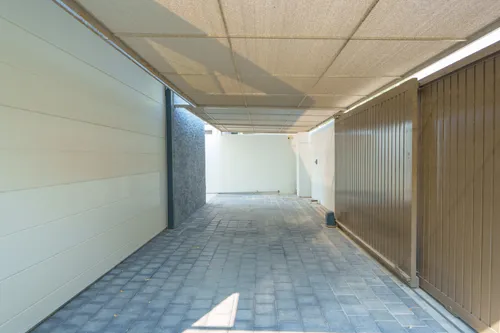 4 Bedrooms Villa in Redwoods