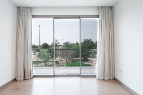 4 Bedrooms Villa in Redwoods