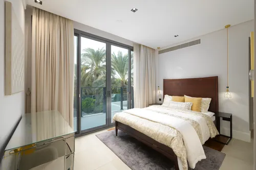 6 Bedrooms Villa in Entertainment Foyer