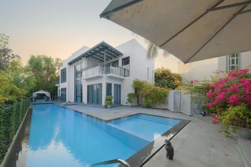 6 Bedrooms Villa in Entertainment Foyer