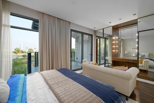 6 Bedrooms Villa in Entertainment Foyer