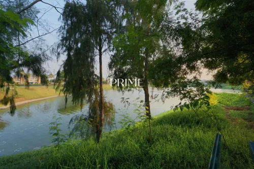 6 Bedrooms Villa in Entertainment Foyer