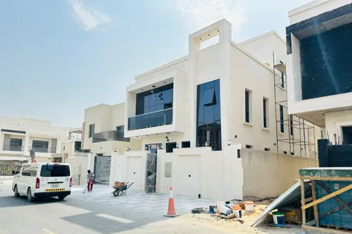 7 Bedrooms Villa in Al Zahya