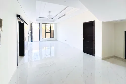 7 Bedrooms Villa in Al Zahya