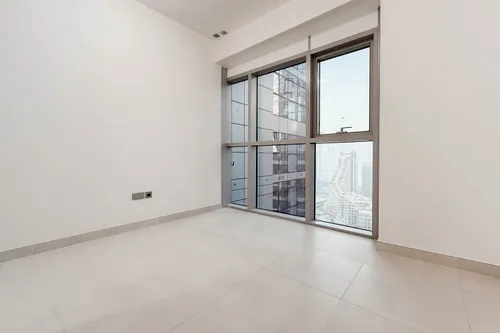 2 Bedrooms Apartment in Radiant Square