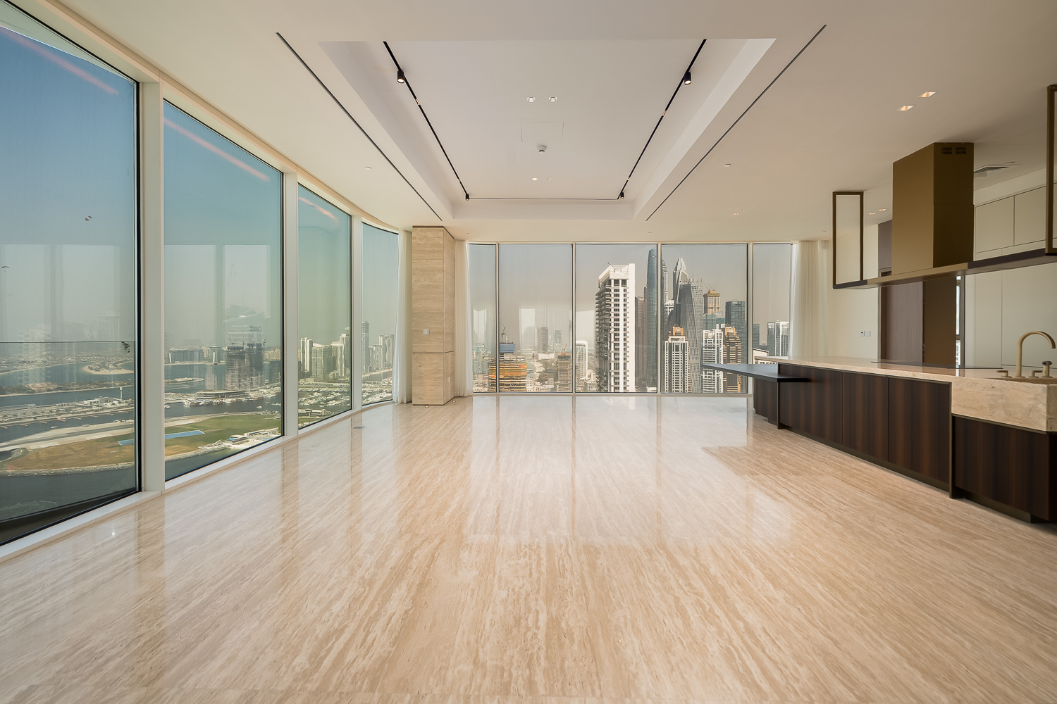 5 Bedrooms Penthouse in Sensoria at Five Luxe