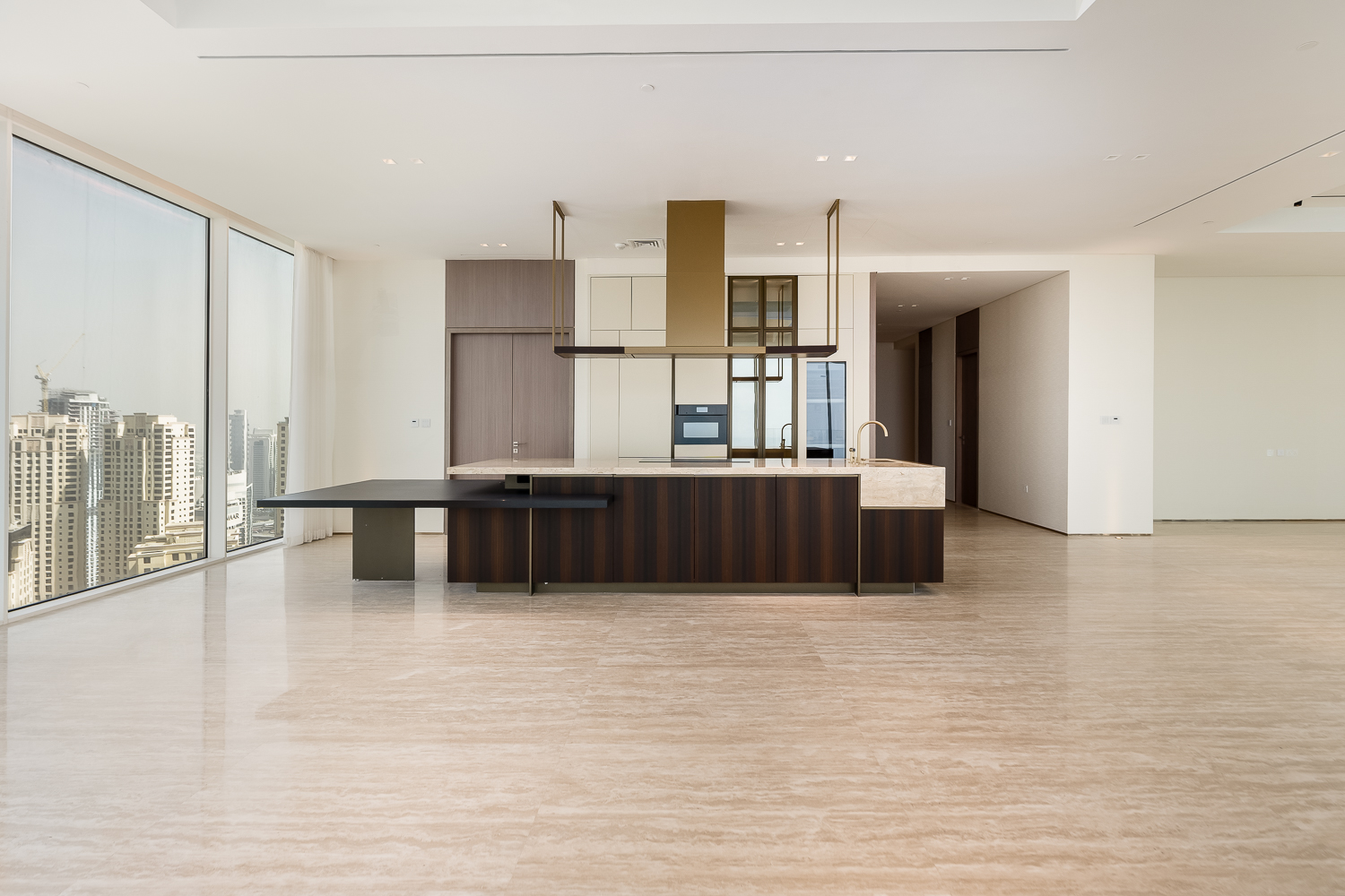 5 Bedrooms Penthouse in Sensoria at Five Luxe