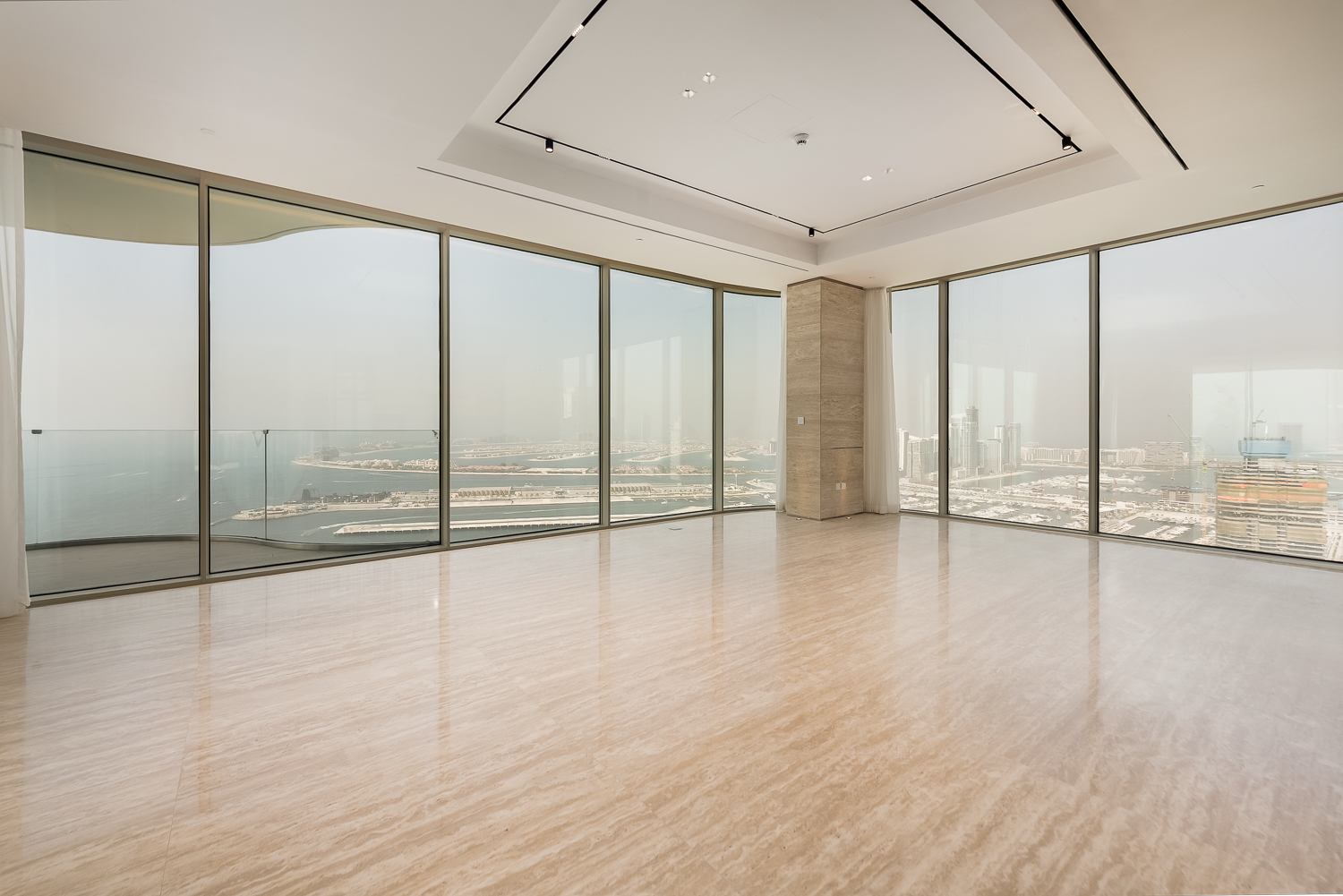 5 Bedrooms Penthouse in Sensoria at Five Luxe