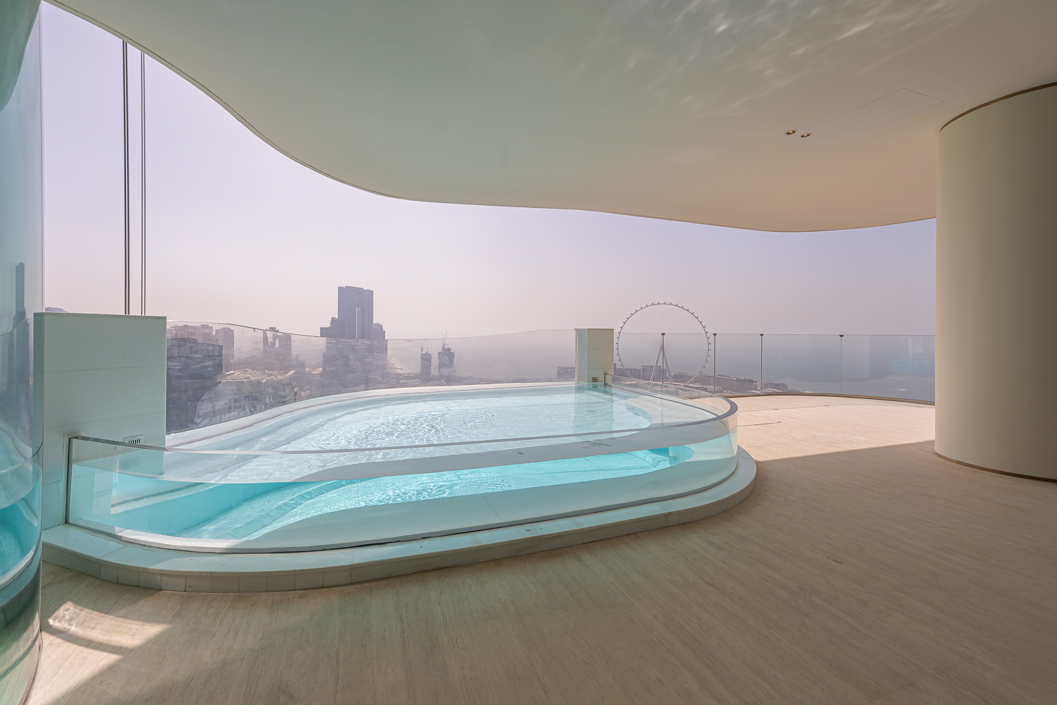 5 Bedrooms Penthouse in Sensoria at Five Luxe