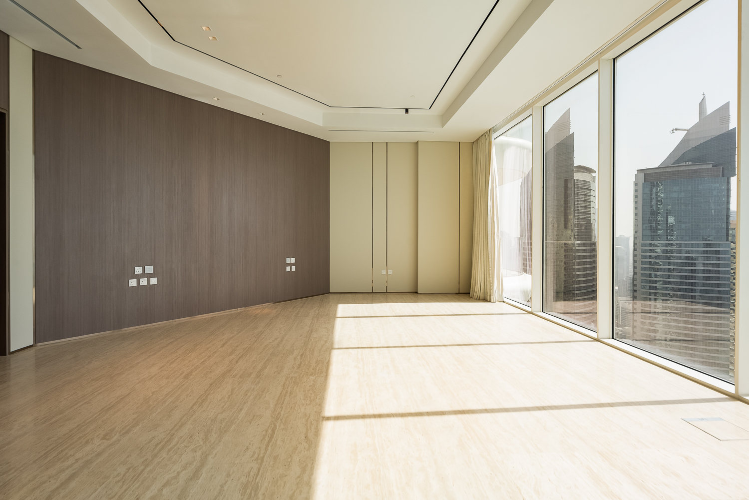 5 Bedrooms Penthouse in Sensoria at Five Luxe