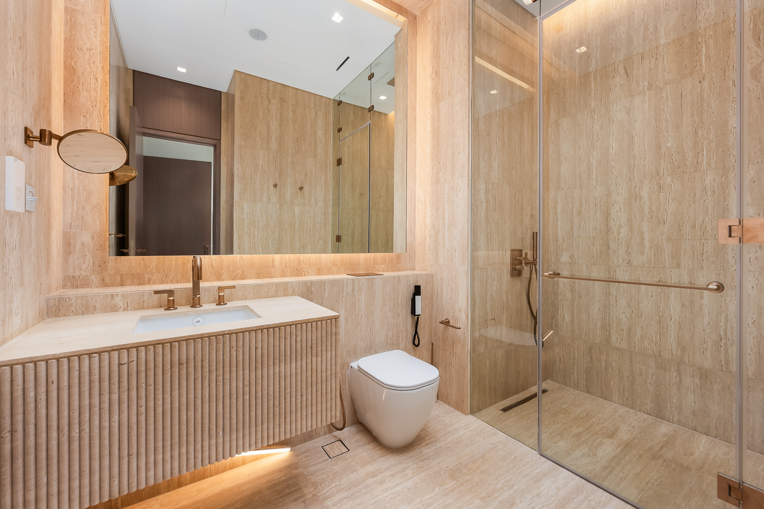 5 Bedrooms Penthouse in Sensoria at Five Luxe