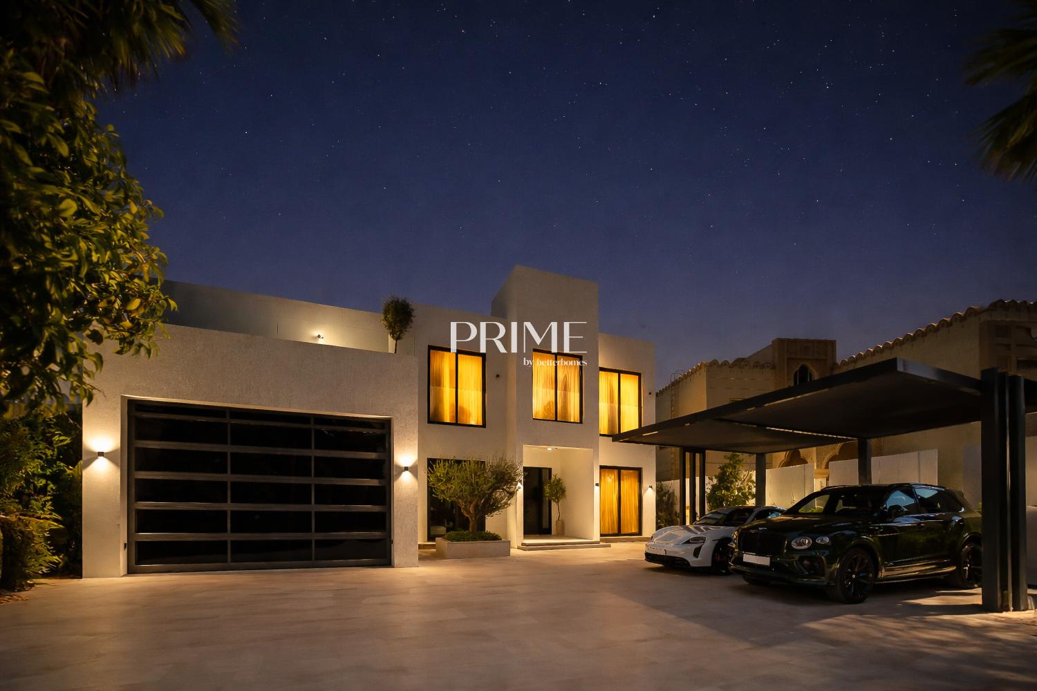 5 Bedrooms Villa in Entertainment Foyer