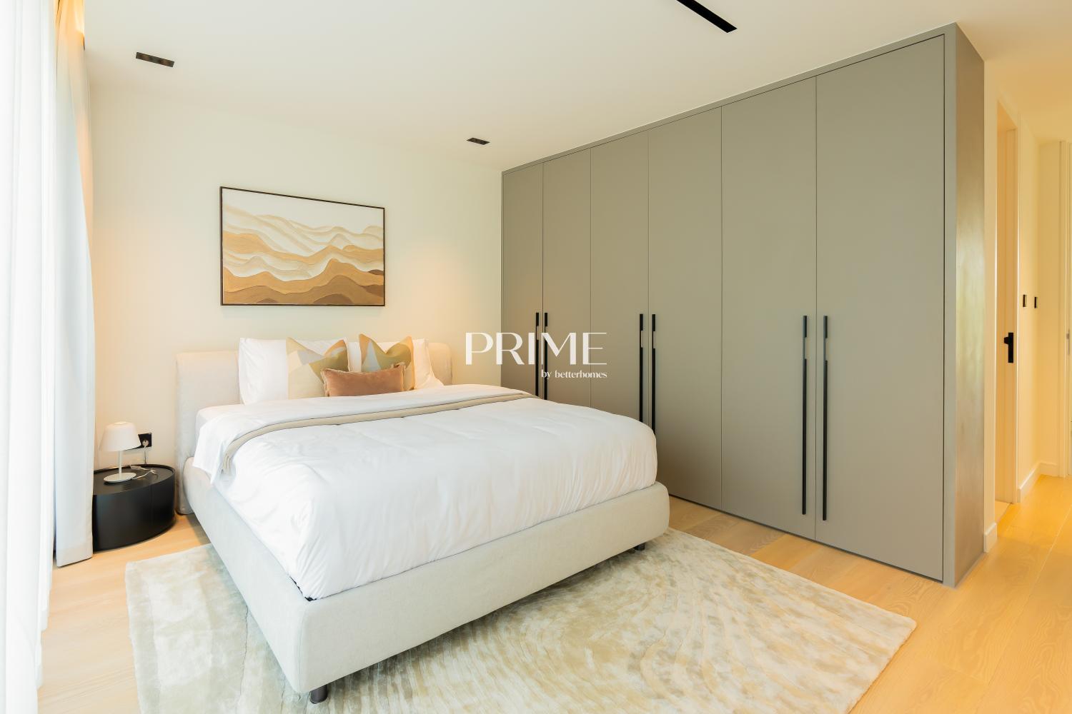 5 Bedrooms Villa in Entertainment Foyer