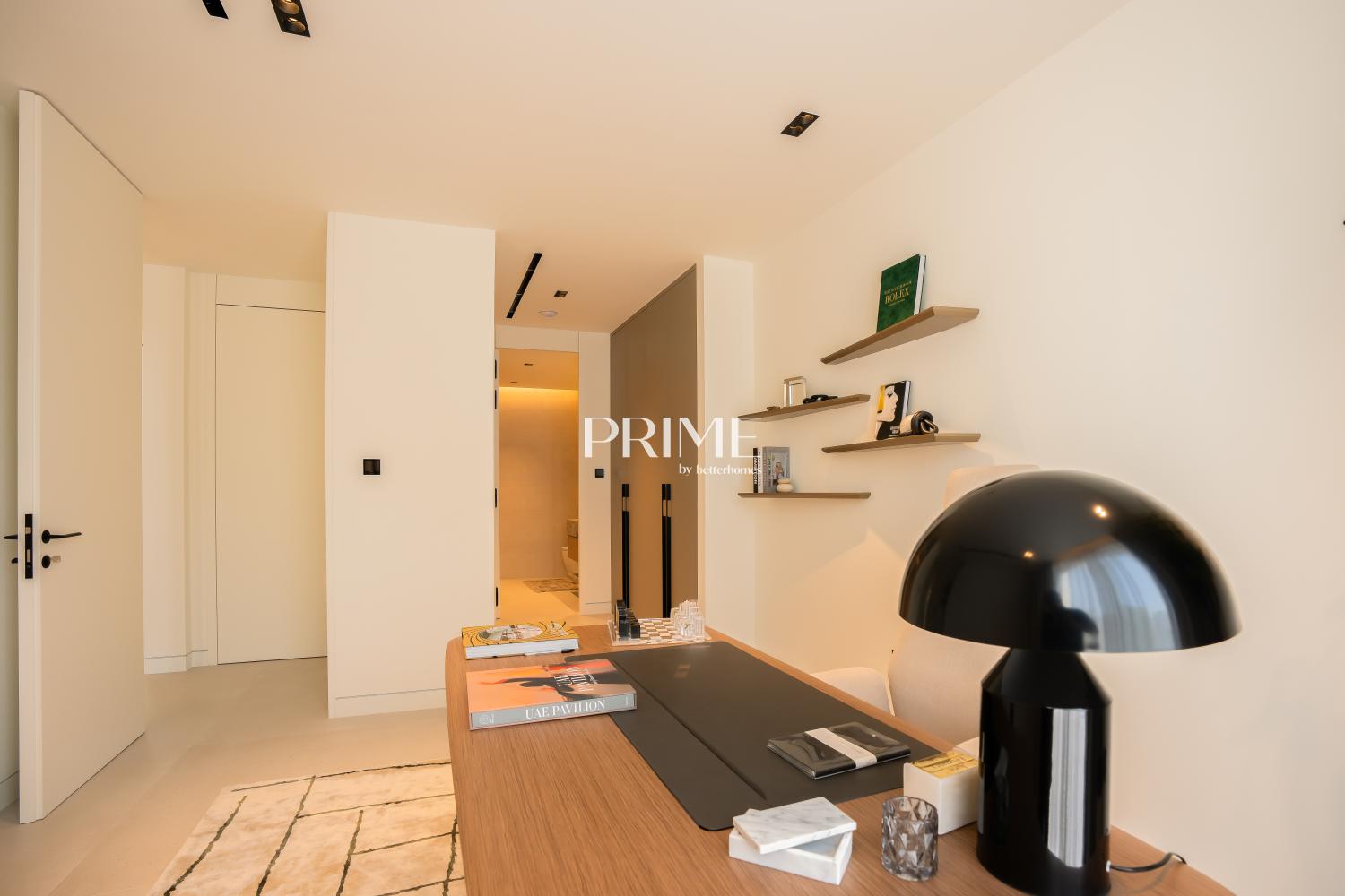 5 Bedrooms Villa in Entertainment Foyer