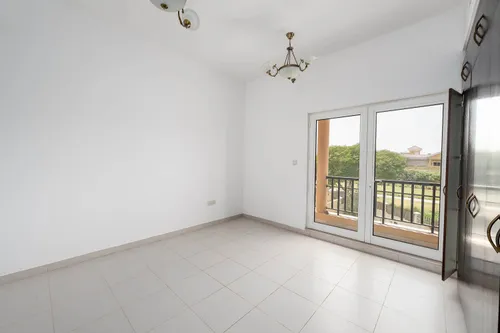 5 Bedrooms Villa in Hacienda