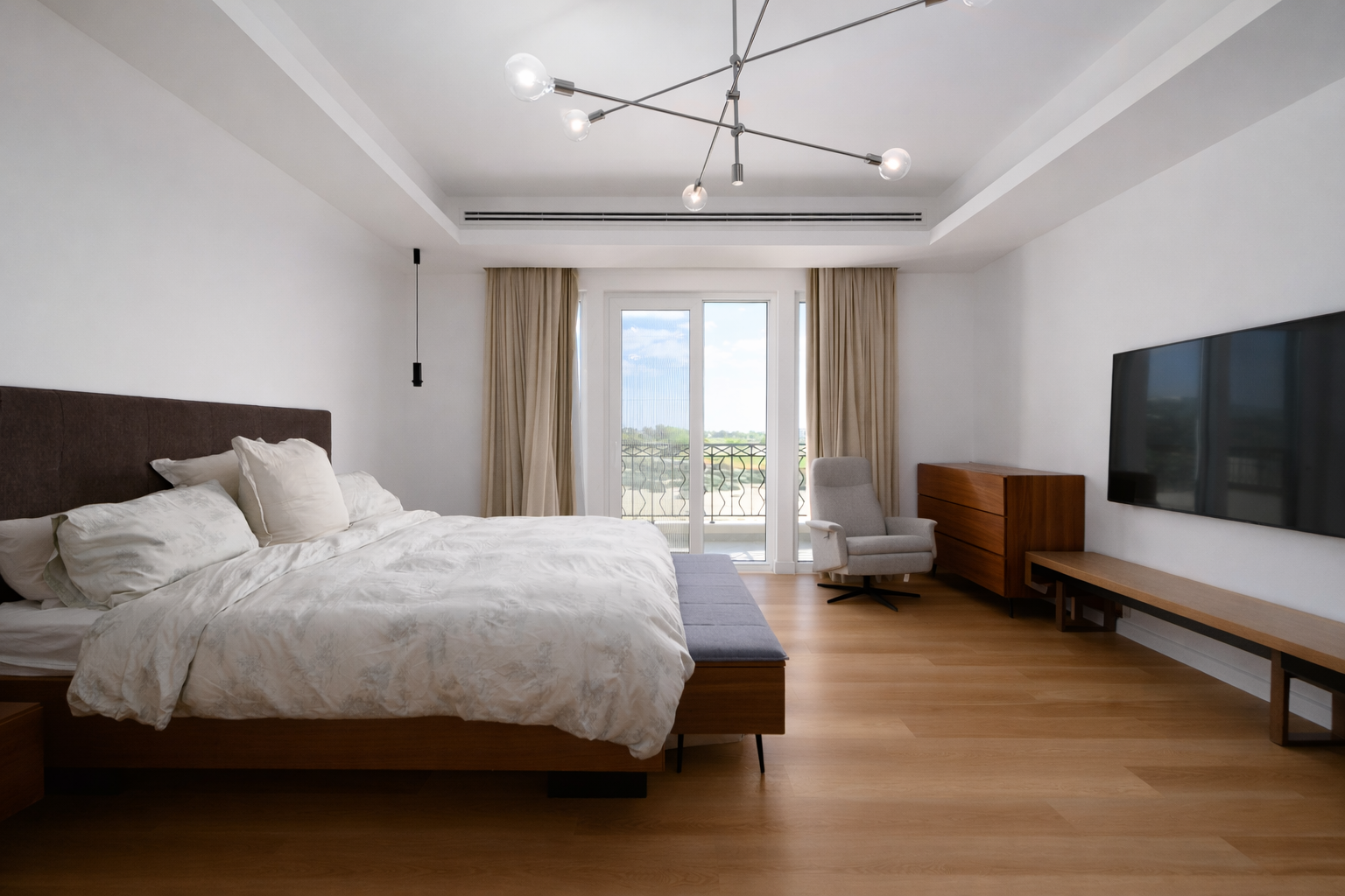 5 Bedrooms Villa in Mirador La Coleccion 2